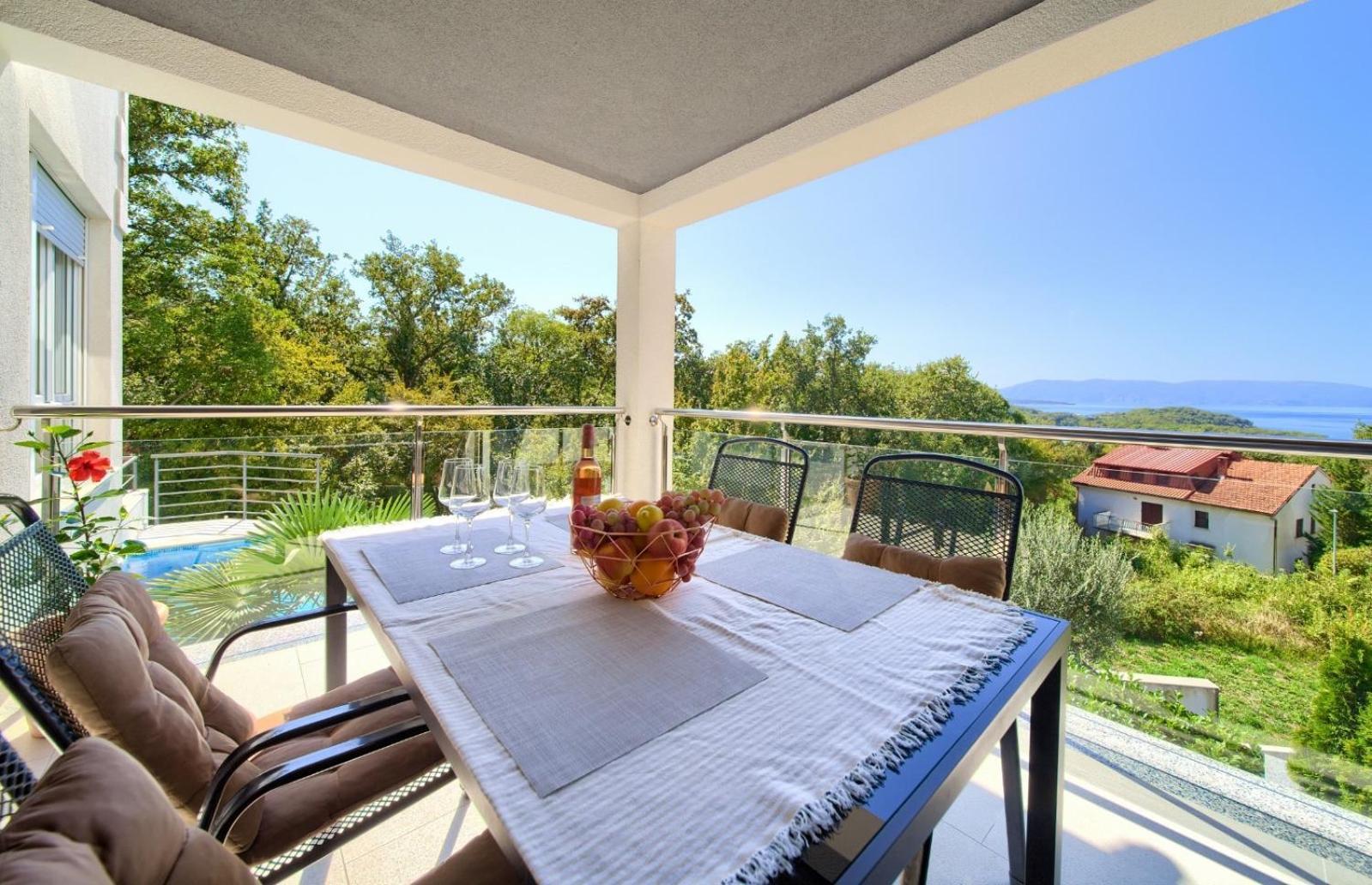 Apartment Sasso Bianco With The Private Pool Njivice Exteriér fotografie